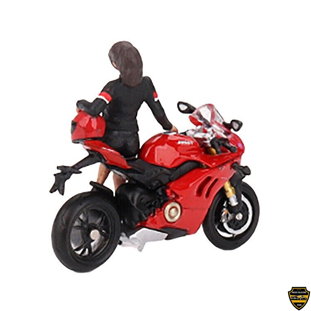 Mini GT 1:64 Die Cast # 682 - Ducati Panigale V4 S with Ducati Girl Figure